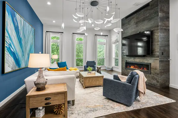 2214 Allen Street #A, Dallas, TX 75204