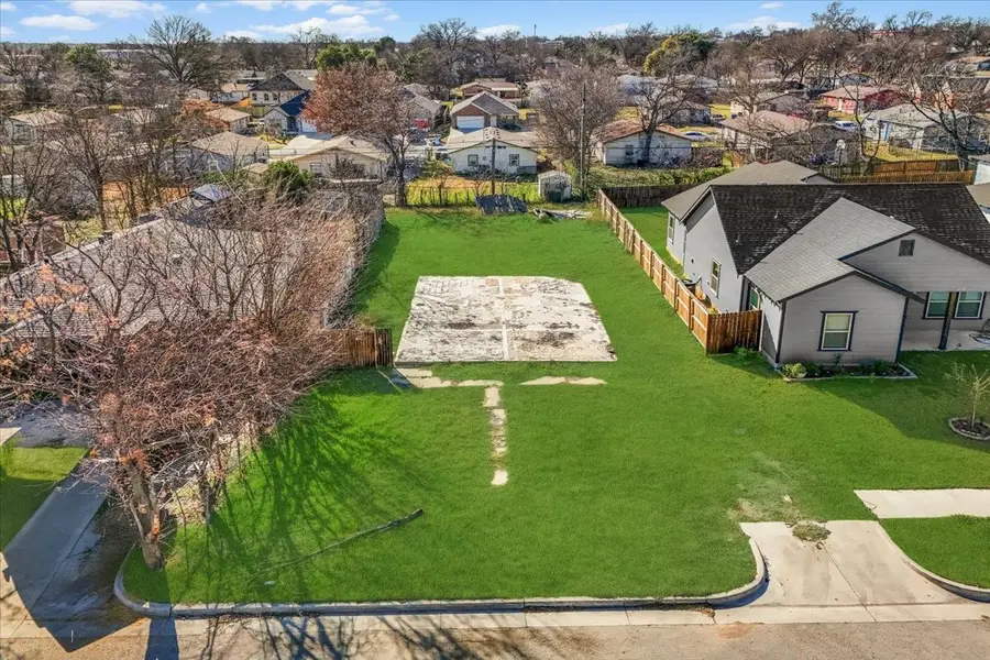 1020 E Lowden, Fort Worth, TX 76104 - Image #3