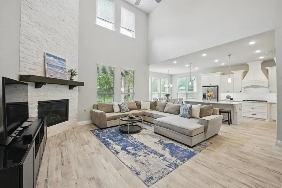 1008 Fallbrook Avenue, Denton, TX 76210 - Image #3