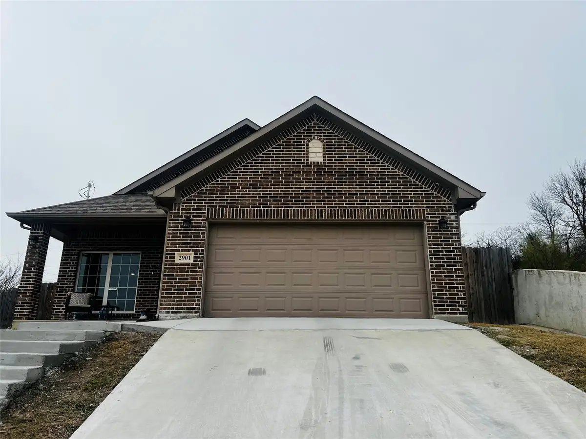 2901 NW 18th Street, Fort Worth, TX 76106 - Image #1