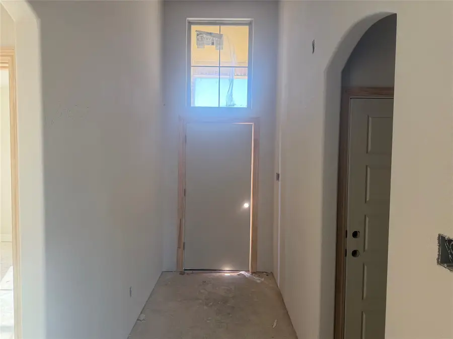 707 Bass Lake Lane, Cleburne, TX 76033 - #2