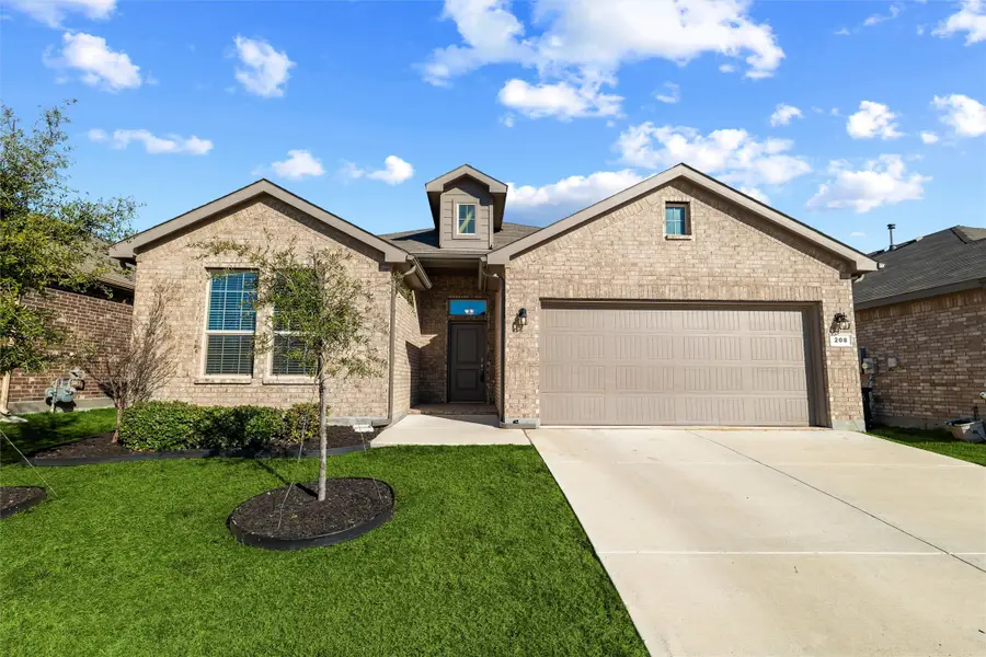 208 Irish Moss Drive, Haslet, TX 76052 - Image #2