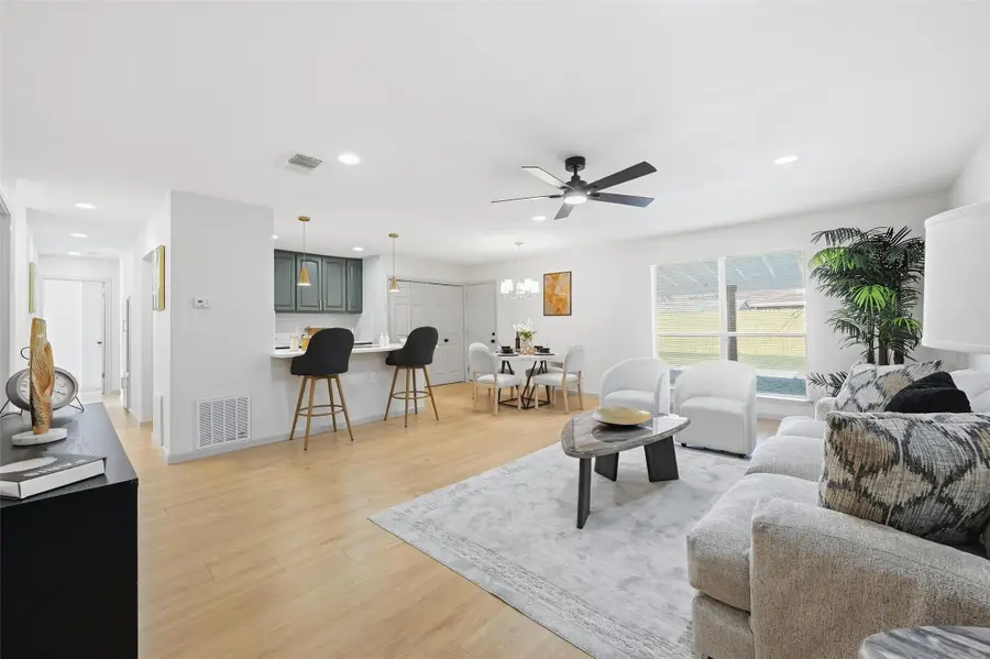 512 Meadow Street, Saginaw, TX 76179 - Image #3