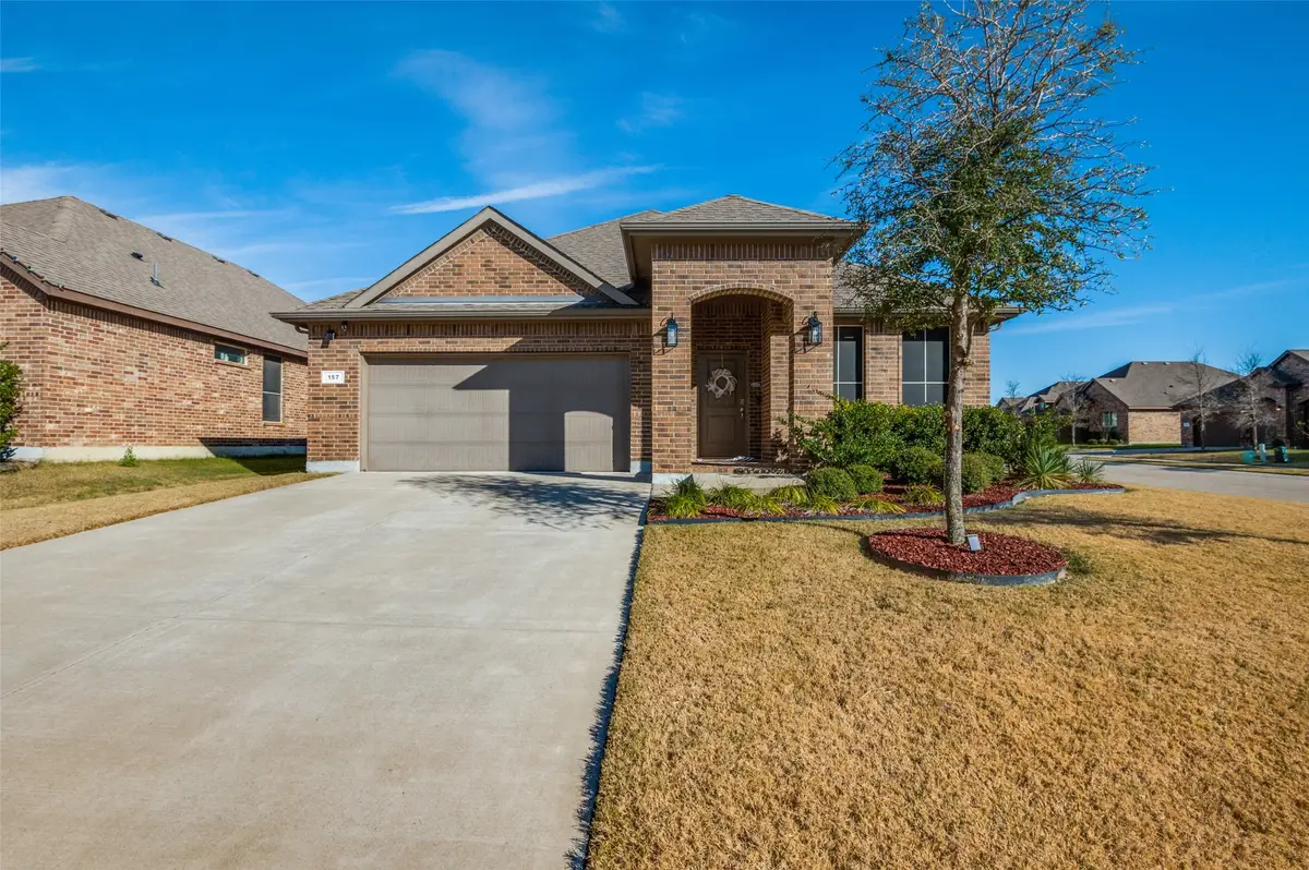 157 Wagon Wheel Drive, Waxahachie, TX 75167 - Image #1