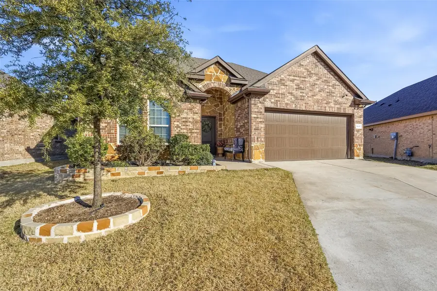 949 Philadelphia Street, Fate, TX 75189 - Image #3