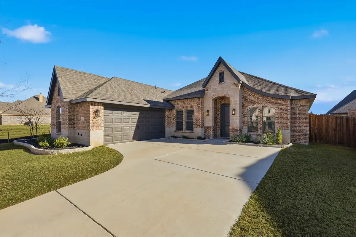 112 Mockingbird Hill, Joshua, TX 76058 - #1