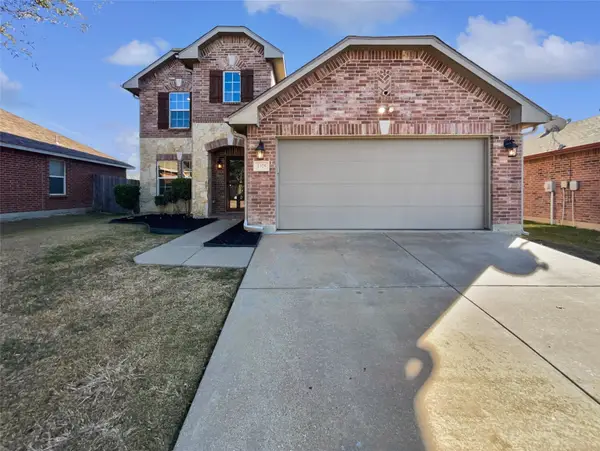 1375 Emily Court, Burleson, TX 76028