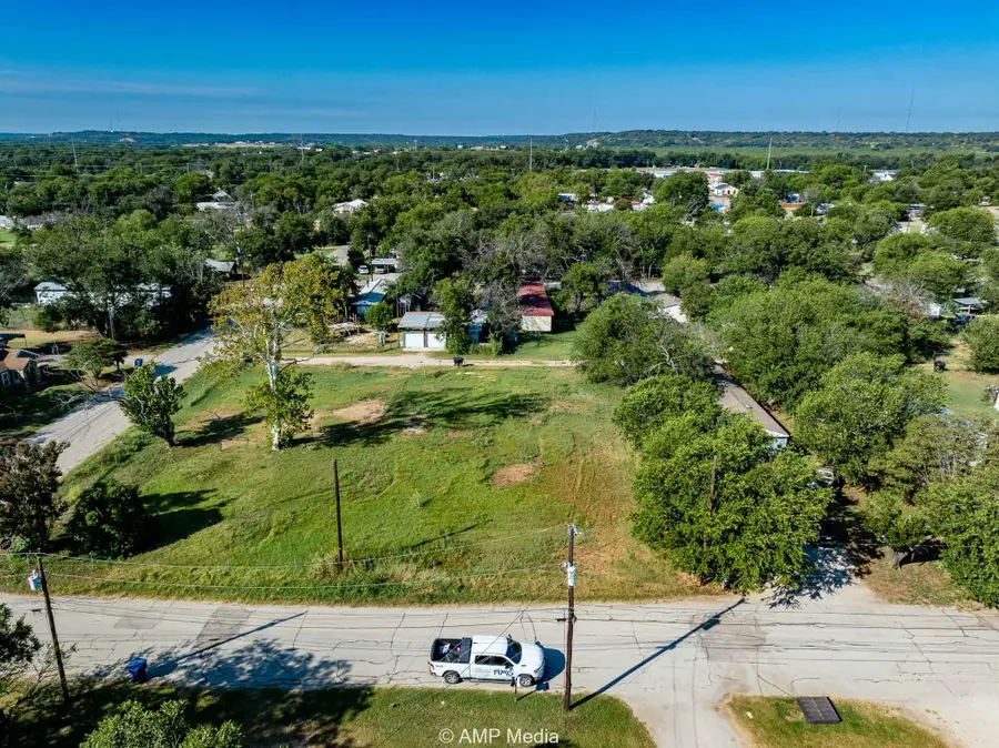 1705 Dallas Avenue, Brownwood, TX 76801 - #3