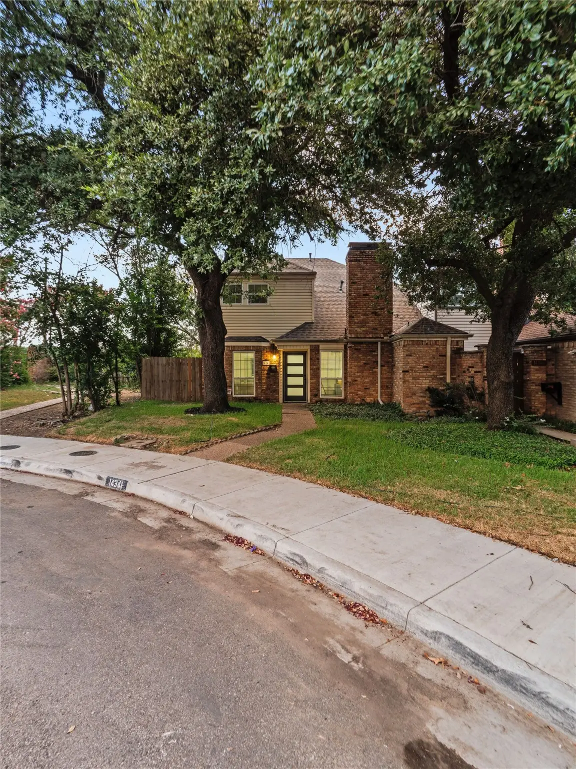 14341 Haymeadow Circle, Dallas, TX 75254 - Image #1