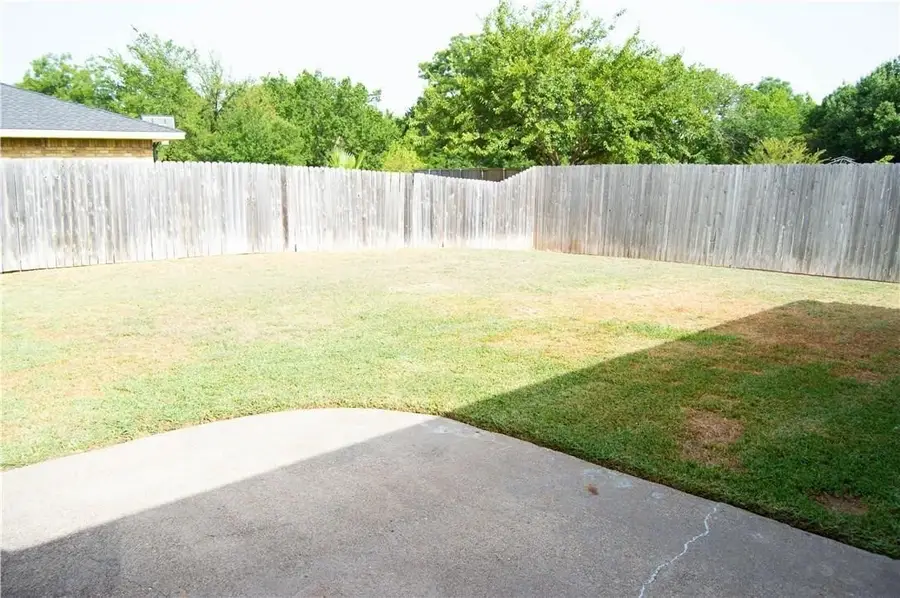 416 Lisa Lane, Desoto, TX 75115 - #3