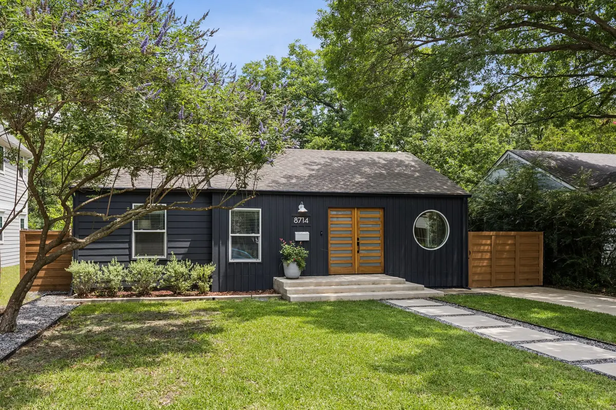 8714 Redondo Drive, Dallas, TX 75218 - Image #1
