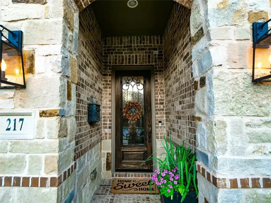 217 Warwick Boulevard, Lewisville, TX 75056 - #3