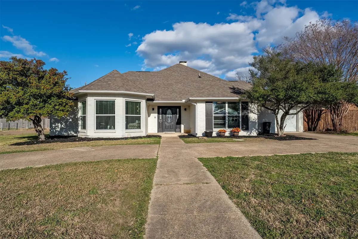 300 Rash Lane, Terrell, TX 75160 - Image #1