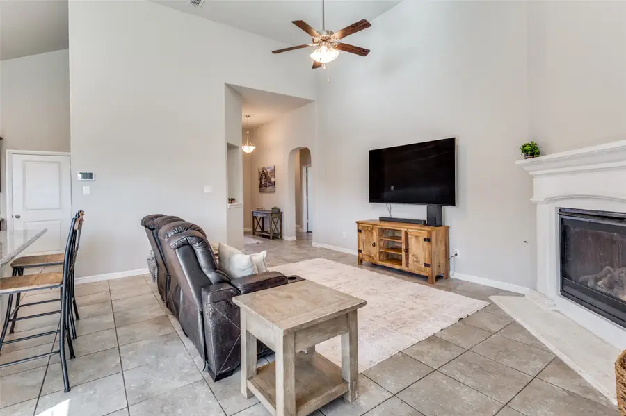 1133 Belsay, Saginaw, TX 76131 - Image #2