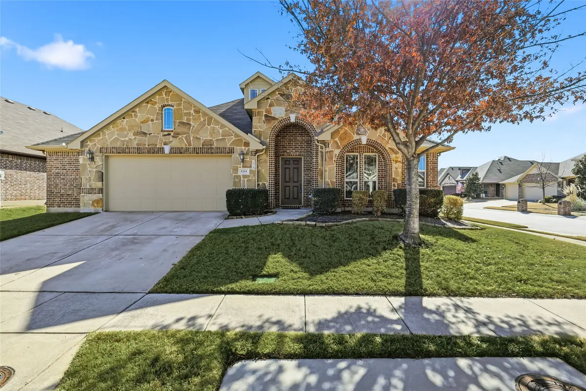 8204 Spitfire Trail, Aubrey, TX 76227 - #1