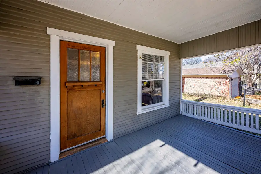 1612 6th Avenue, Fort Worth, TX 76104 - Image #2