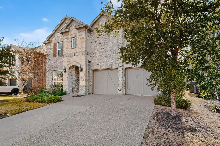 312 Chandan Way, Irving, TX 75063 - Image #2