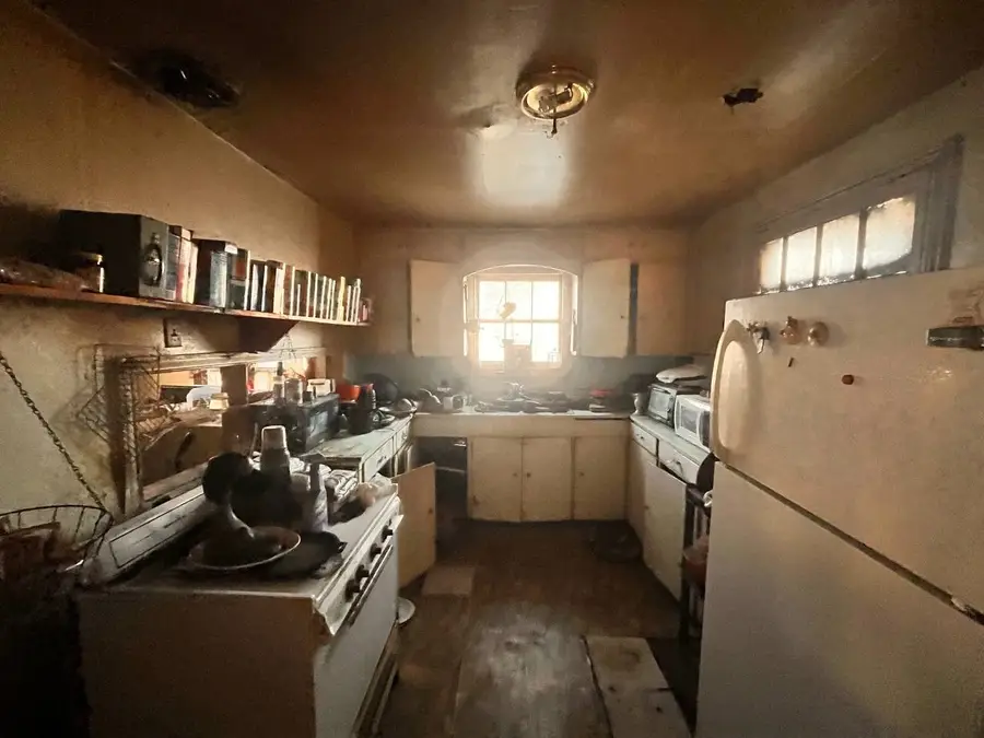 516 Commerce Street, Pleasanton, TX 78064 - Image #3