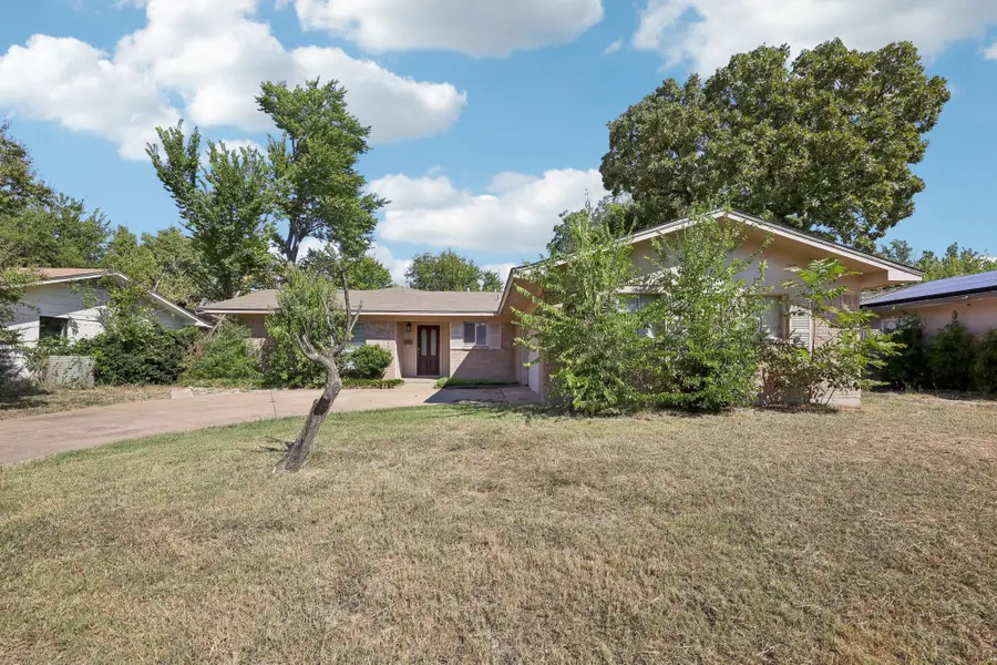 4720 South Drive W, Fort Worth, TX 76132 - Image #2