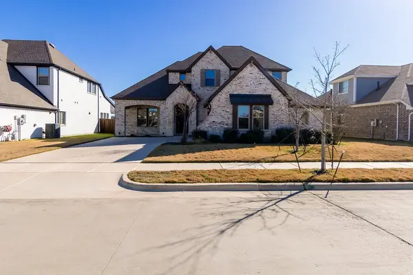 2711 Trinity Ridge Street, Mansfield, TX 76063
