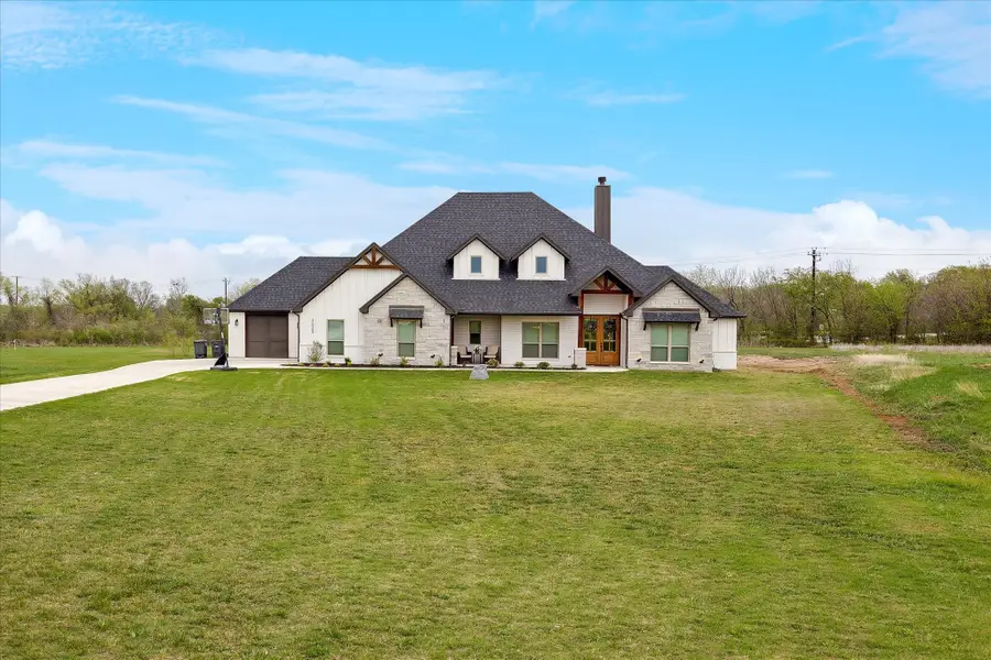 2028 Carrie Court, Weatherford, TX 76088 - Image #3