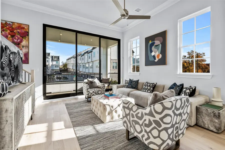 4621 Greenborough Lane, Dallas, TX 75219 - Image #3