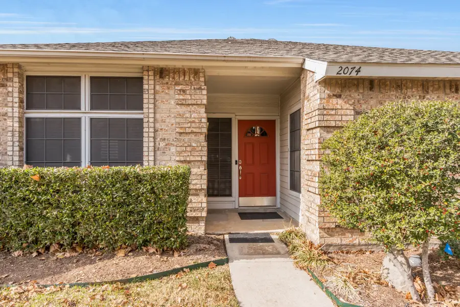 2074 Vista Drive, Lewisville, TX 75067 - Image #2