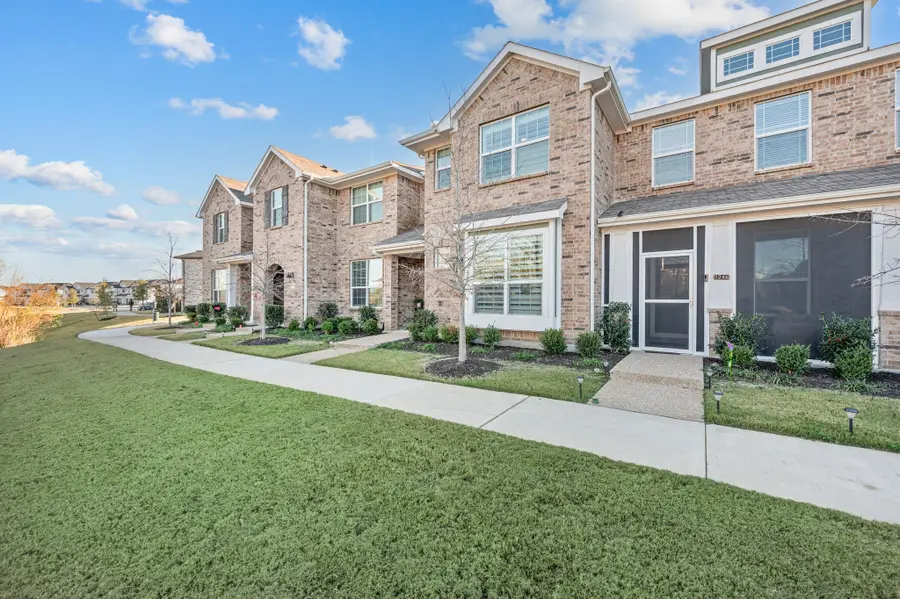 1244 Alamo Drive, Lewisville, TX 75077 - Image #2