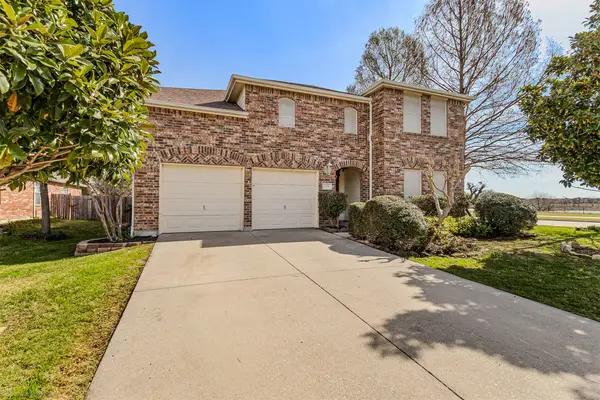 100 Bowie Street, Forney, TX 75126