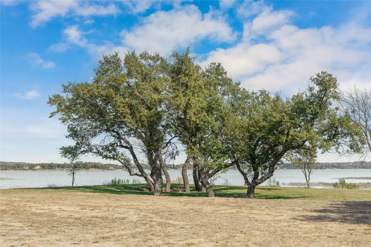 128 Lakeside Drive, Brownwood, TX 76801 - #1