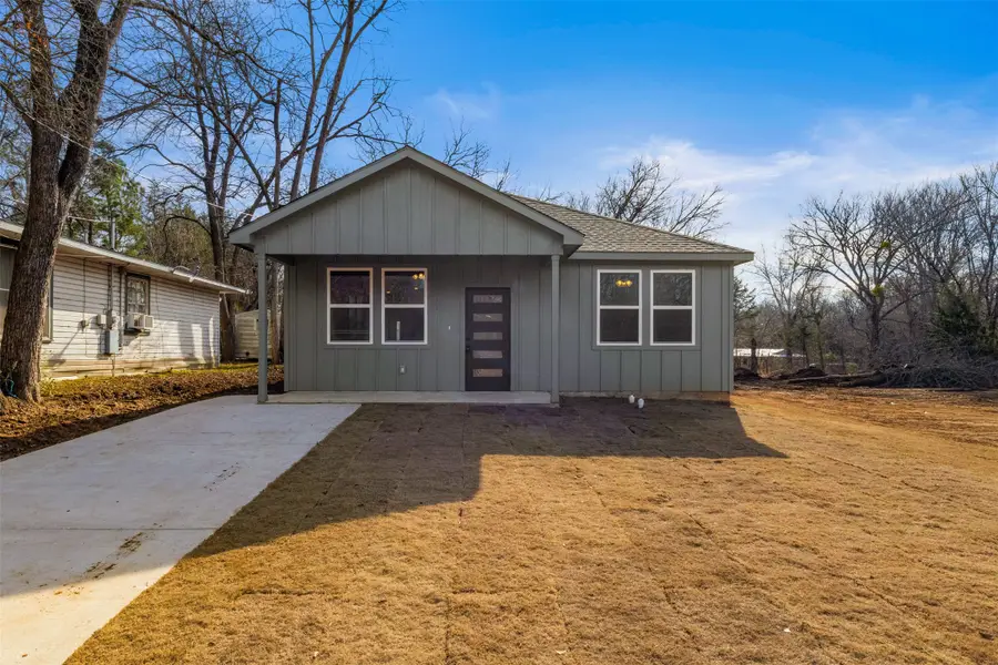 913 W Sherman Street, Paris, TX 75460 - #3