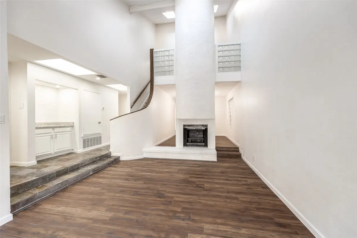 9838 Baseline Drive, Dallas, TX 75243 - Image #1