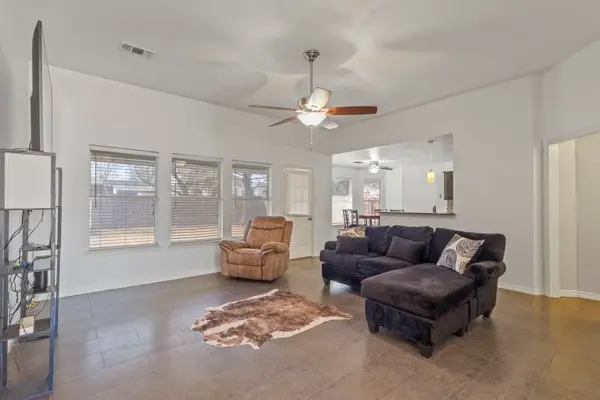 205 Vista Ridge Drive, Venus, TX 76084 - #2