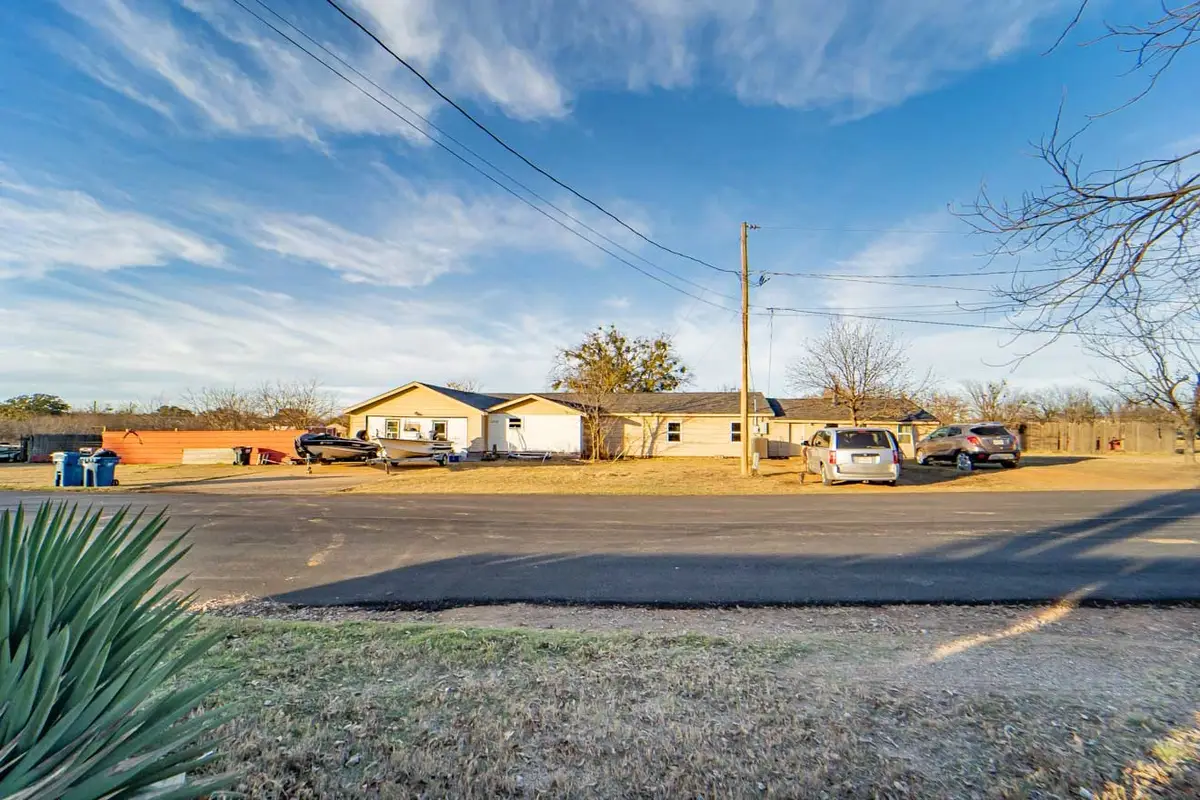 1318 W 2nd Street, Breckenridge, TX 76424 - Image #1