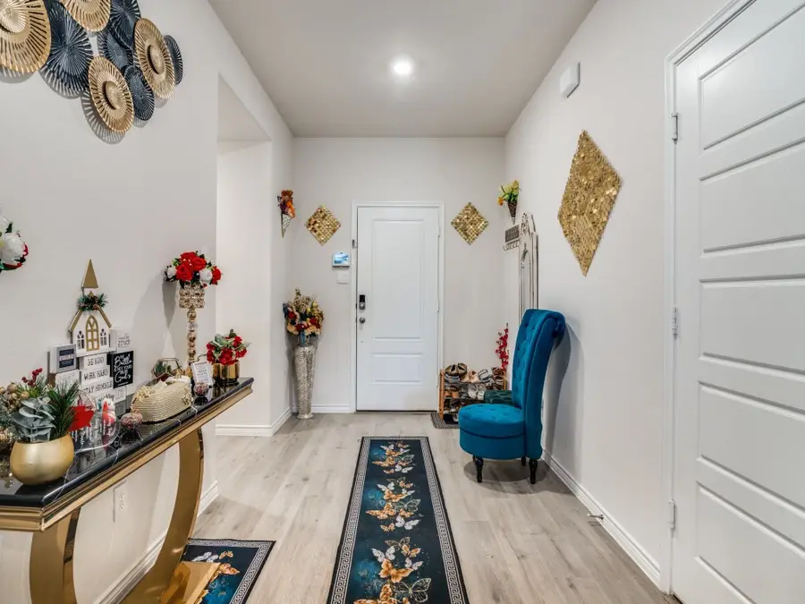 6433 Bon Fire Drive, Garland, TX 75043 - Image #3