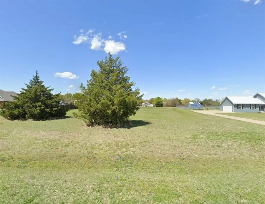 1215 Lynn Way, Waxahachie, TX 75165 - Image #2