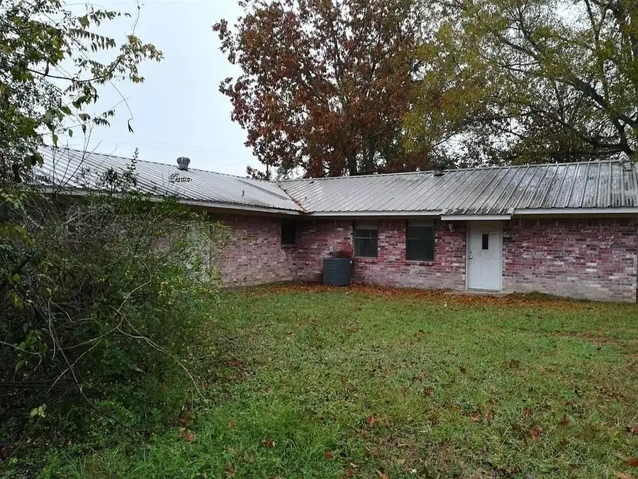 1214 Martin Luther King Drive, Livingston, TX 77351 - #3