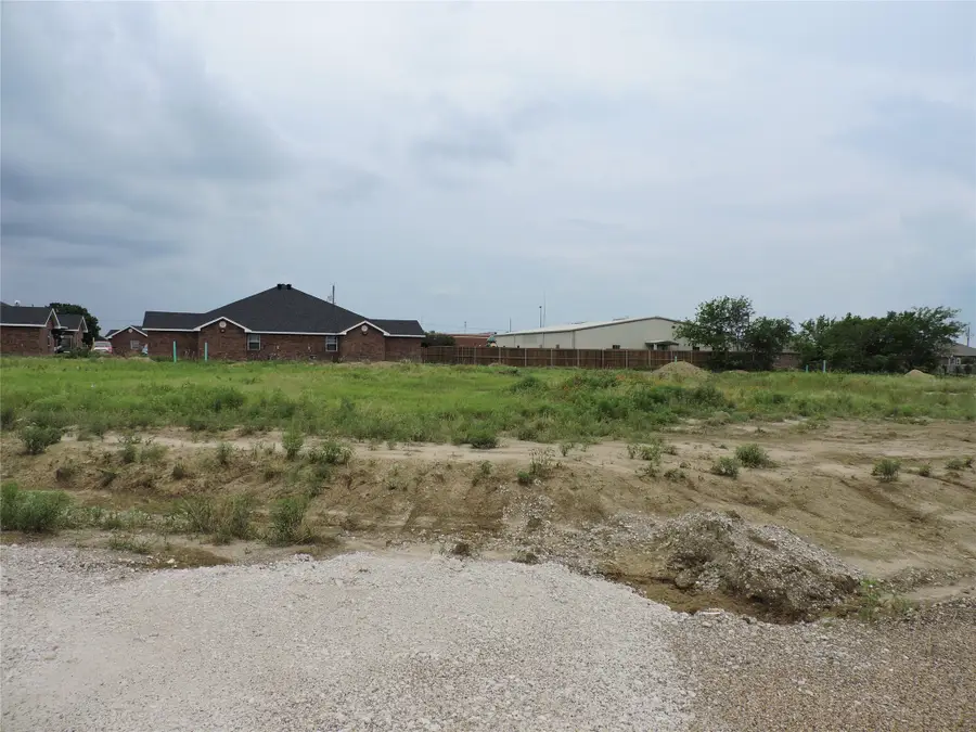 281 Victory Drive, Mabank, TX 75147 - Image #2