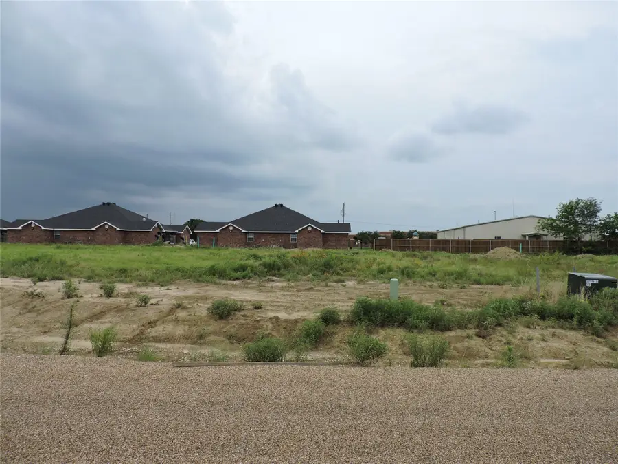 283 Victory Drive, Mabank, TX 75147 - Image #2
