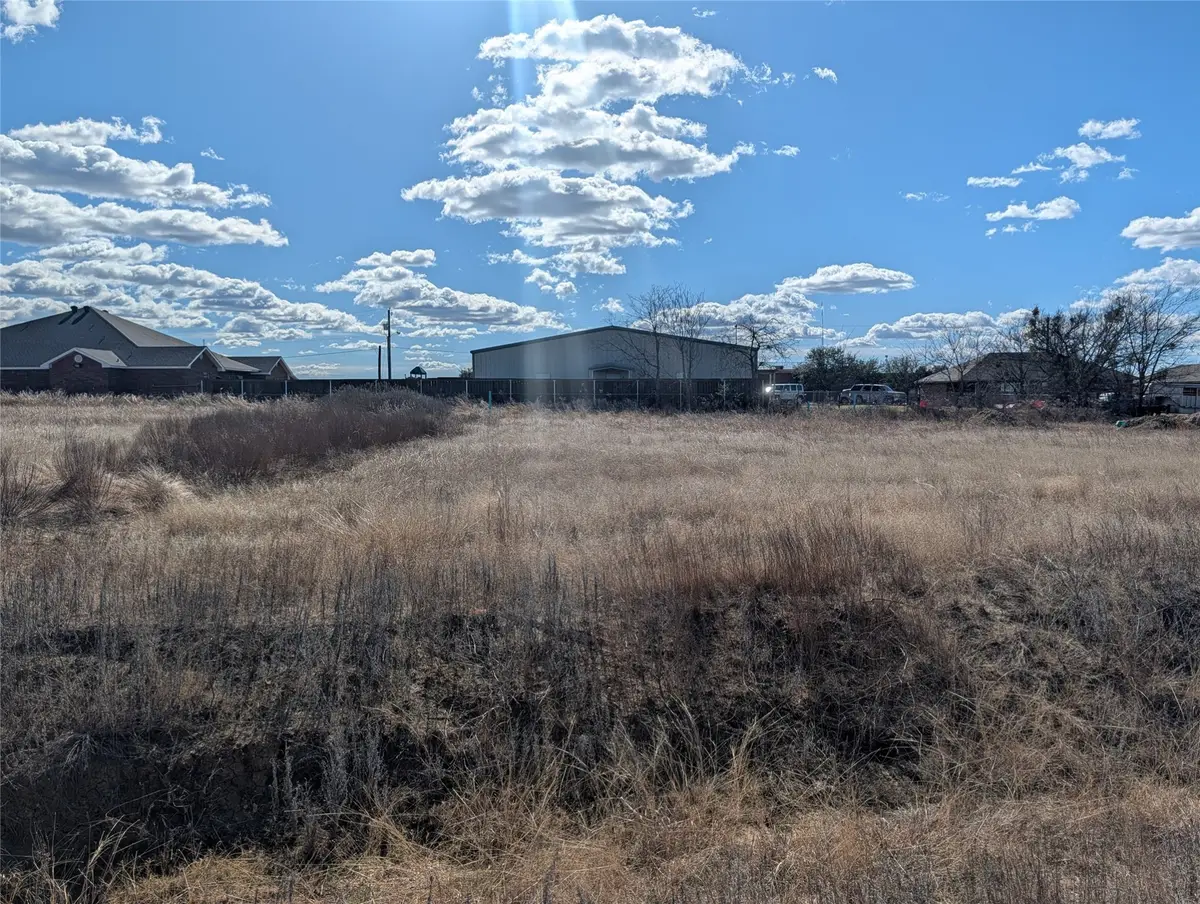 285 Victory Drive, Mabank, TX 75147 - Image #1