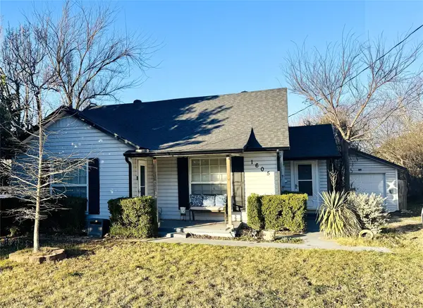 1605 Franklin Street, Weatherford, TX 76086