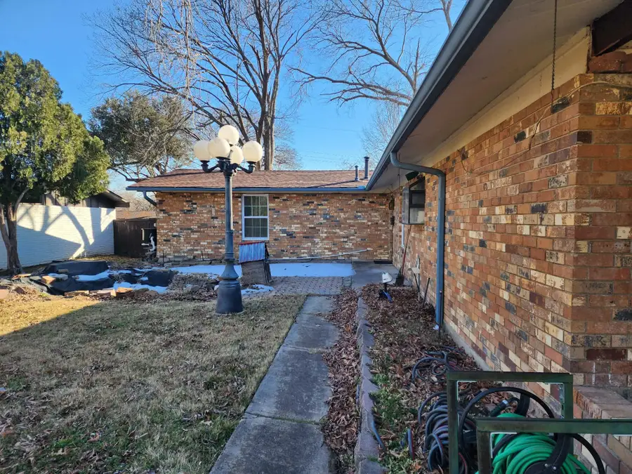 741 Greenhaven Drive, Richardson, TX 75080 - Image #2