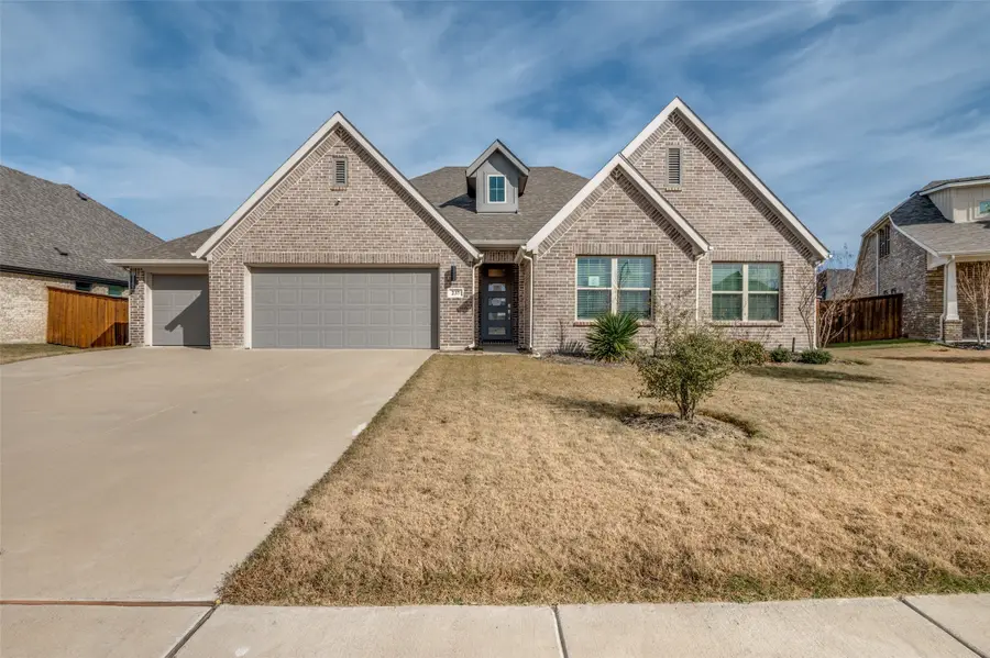 237 Four Roses Drive, Waxahachie, TX 75165 - Image #2