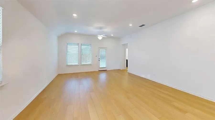 2105 N Washington Street, Princeton, TX 75407 - #3