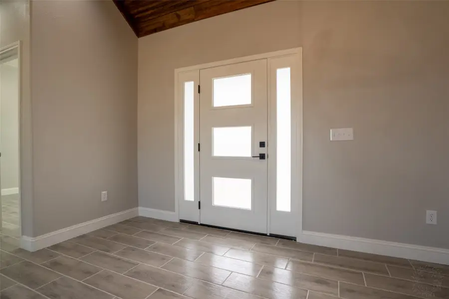 350 E Travis Street, Dublin, TX 76446 - #2