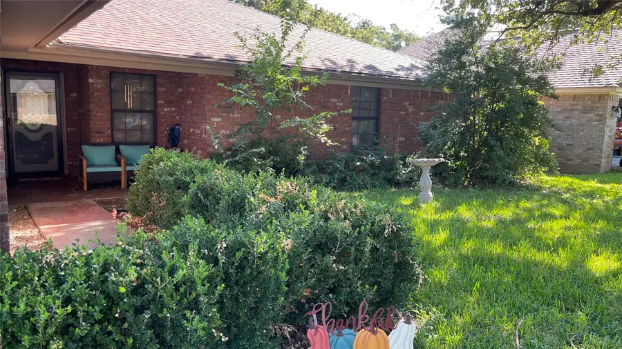 1809 N Cypress Avenue, Stephenville, TX 76401 - #2