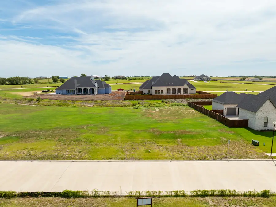 125 Sunflower Street, Lorena, TX 76655 - Image #3