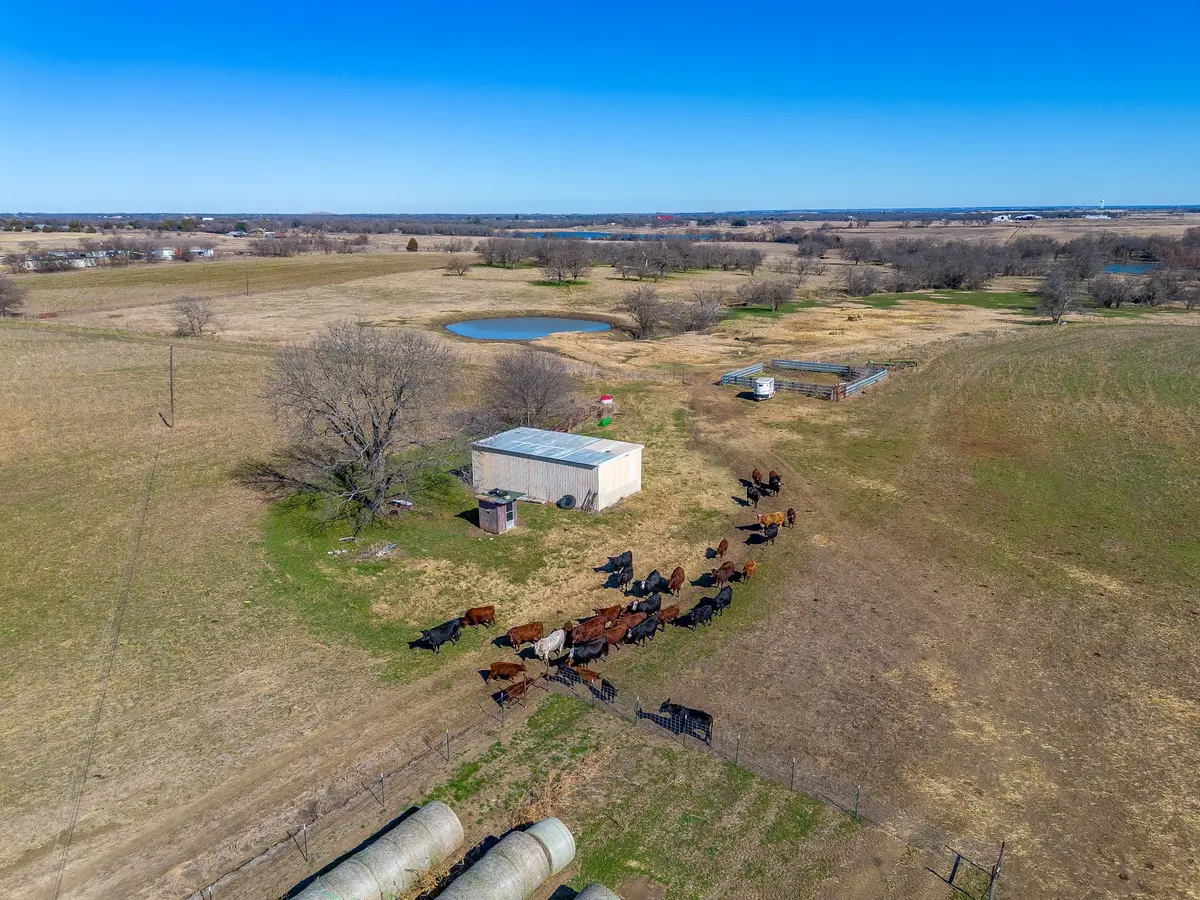 10517 County Road 418, Grandview, TX 76050 - Image #1