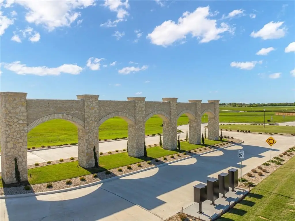 101 Sunflower Street, Lorena, TX 76655 - Image #1