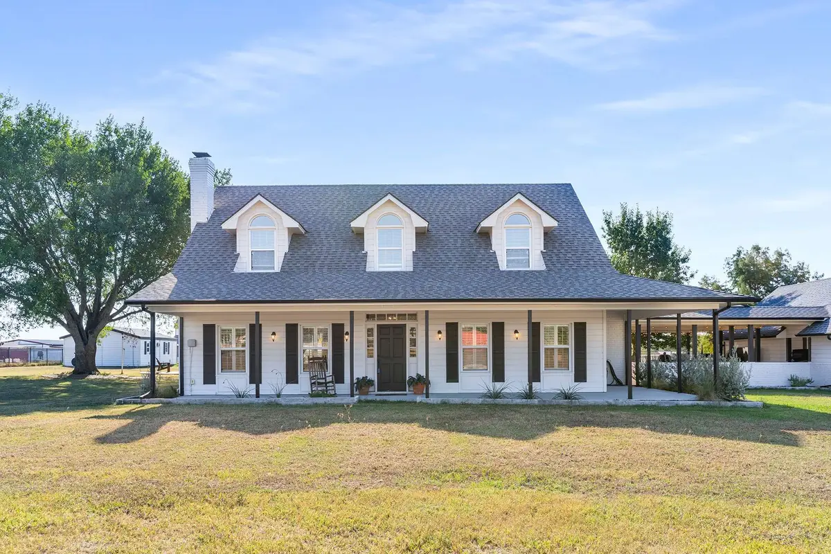 10638 County Road 1016, Burleson, TX 76028 - #1